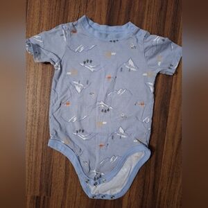 Garanimals Blue Short Sleeve Bodysuit with Mountain and Buffalo Print Size 18M